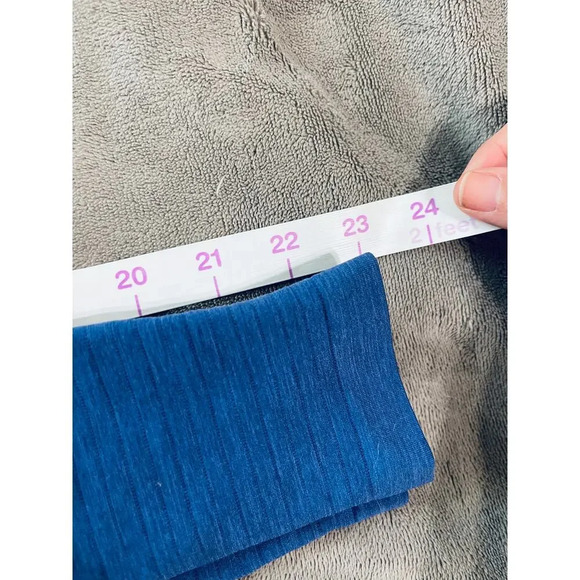 Alphalete Size Small Long Blue Athletic Leggings Pants High Waisted Butt Shaping - Picture 5 of 6